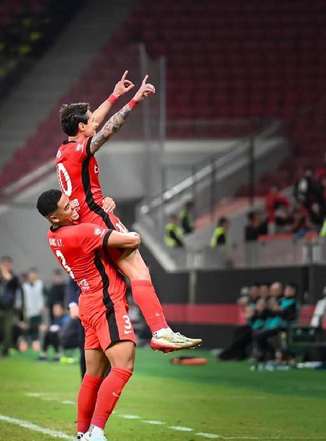 包含德国杯今晚再迎强敌,上海海港扳平良机,主帅态度:管理层满意,细节决定成败的词条 包含德国杯今晚再迎强敌,上海海港扳平良机,主帅态度:管理层满意,细节决定成败的词条